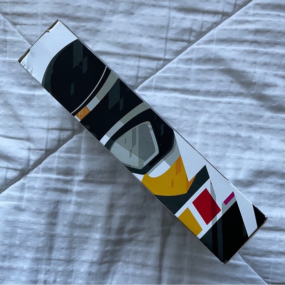 Power Rangers Lightning Collection - In Space Black Ranger - Picture 3 of 6